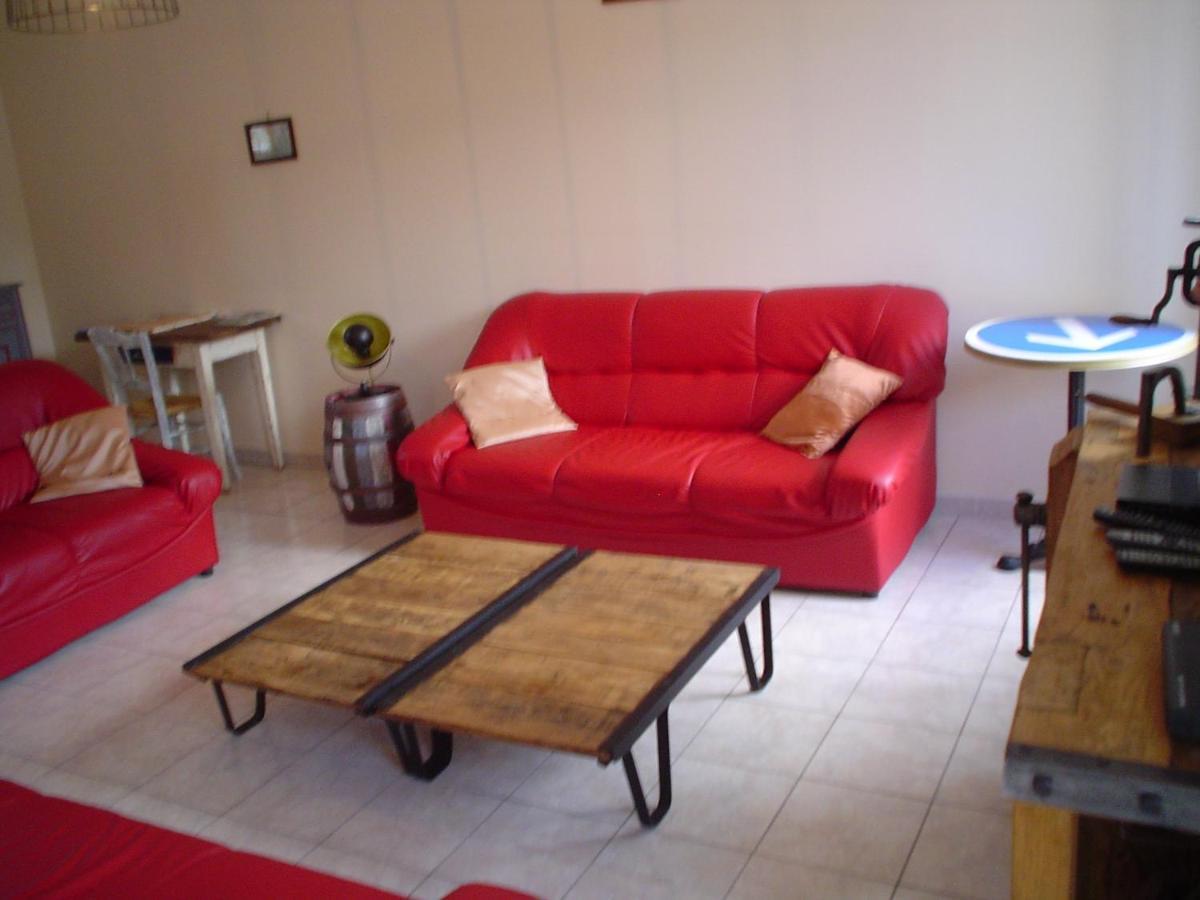 Les Gites De La Musardiere Meusnes ภายนอก รูปภาพ